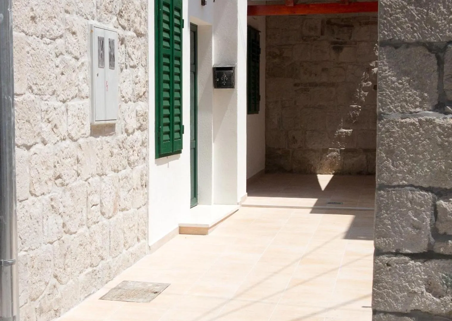 Apartments Galic Split 0*,